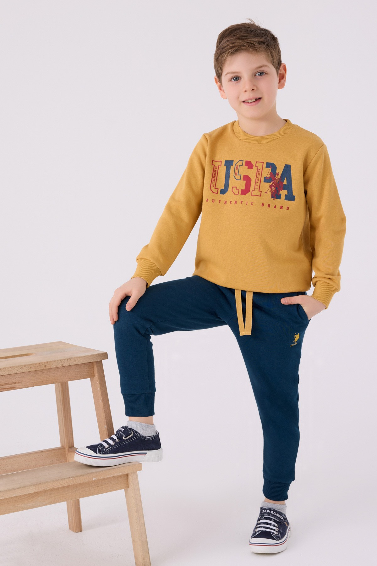 تراك ولادي US1905