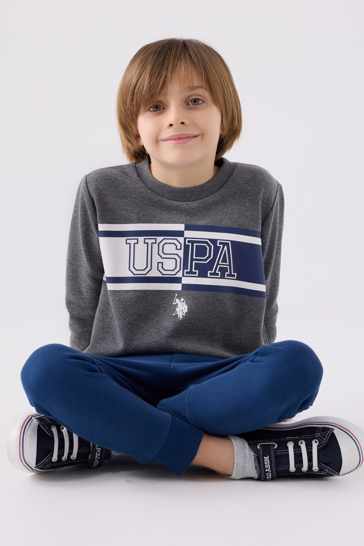 تراك ولادي US1900